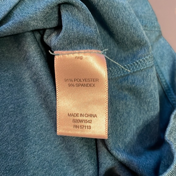 Women’s Activewear Short Sleeve Top Sz Small EMS. - Picture 6 of 8